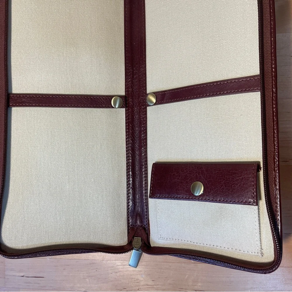 Red Envelope Burgundy Leather Tie Travel Case Men's Dress Tie Organizer